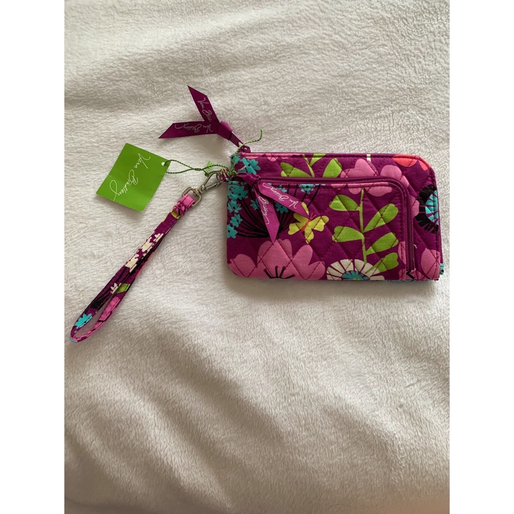 Vera Bradley Zip Zip Wristlet- “Flutterby” pattern